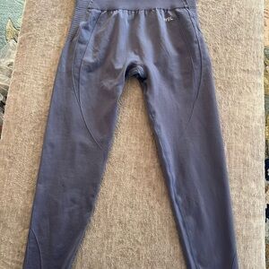 AYBL Leggings sz L
